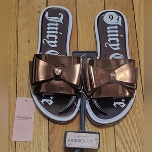 Juicy Couture Metallic Bow Slides